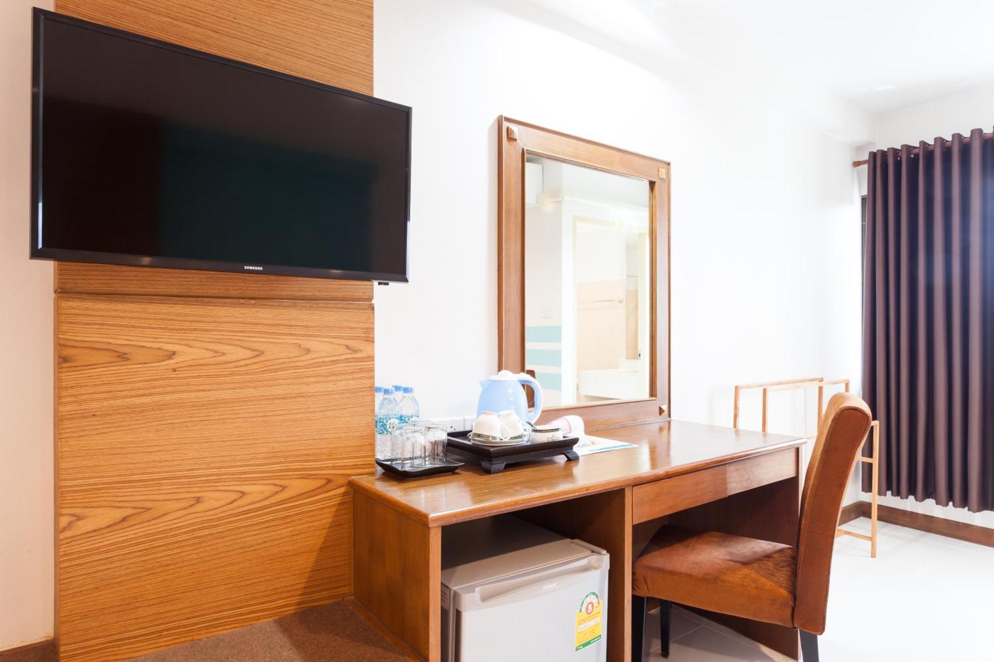 We Briza Hotel Chiangmai Chiang Mai Zewnętrze zdjęcie