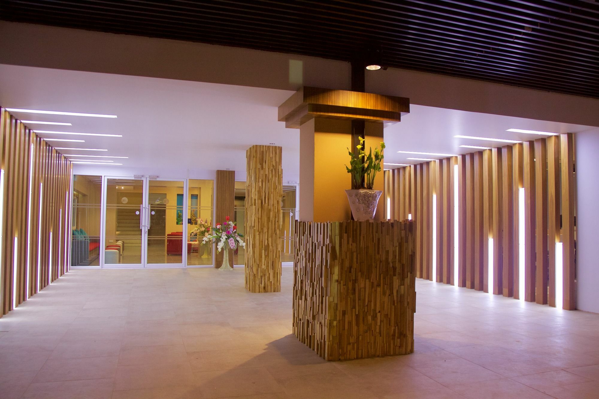 We Briza Hotel Chiangmai Chiang Mai Zewnętrze zdjęcie